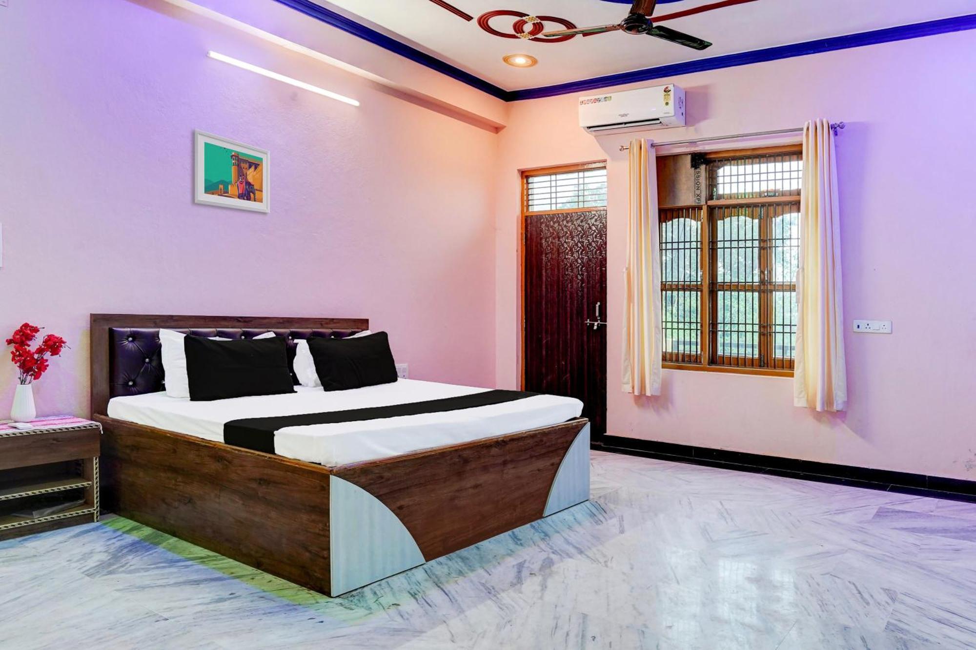 Hotel O J.D. Palace Varanasi Eksteriør billede